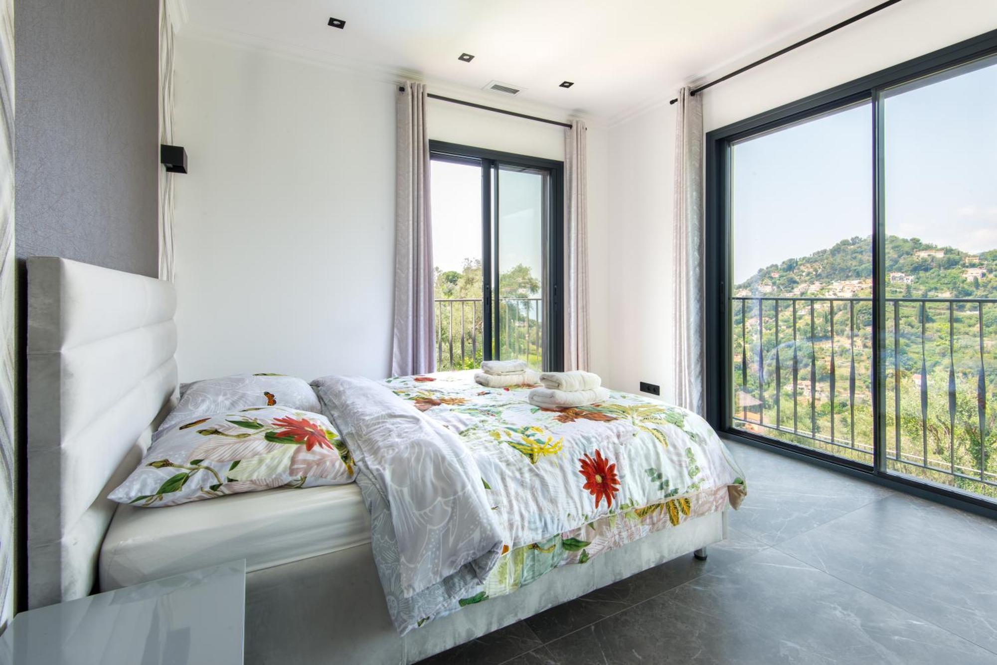 Jolie Maison Au Calme مينتون المظهر الخارجي الصورة